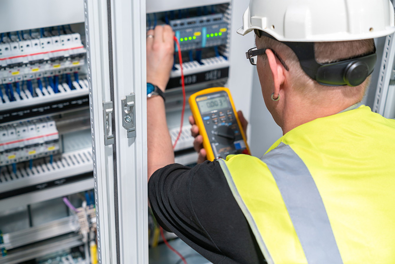 Elektroanlagen-Kontrolle bei Elektro-Ausbau GmbH Nebra in Nebra