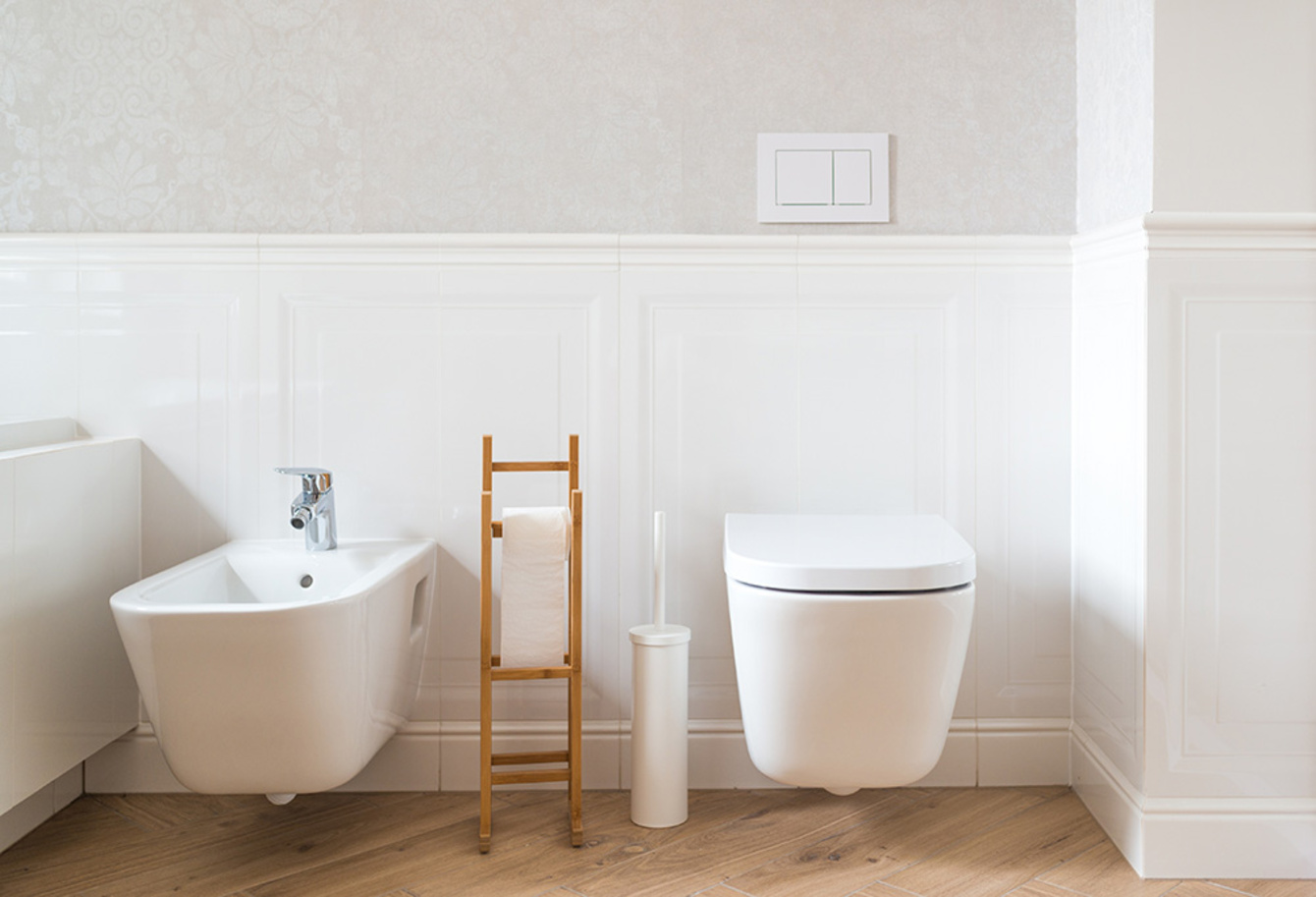 WC | Bidet | Urinal bei Elektro-Ausbau GmbH Nebra in Nebra