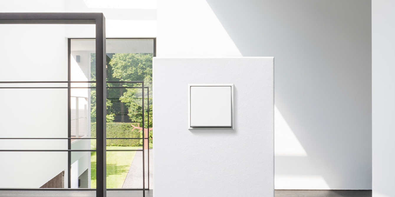 JUNG Schalterprogramme bei Elektro-Ausbau GmbH Nebra in Nebra